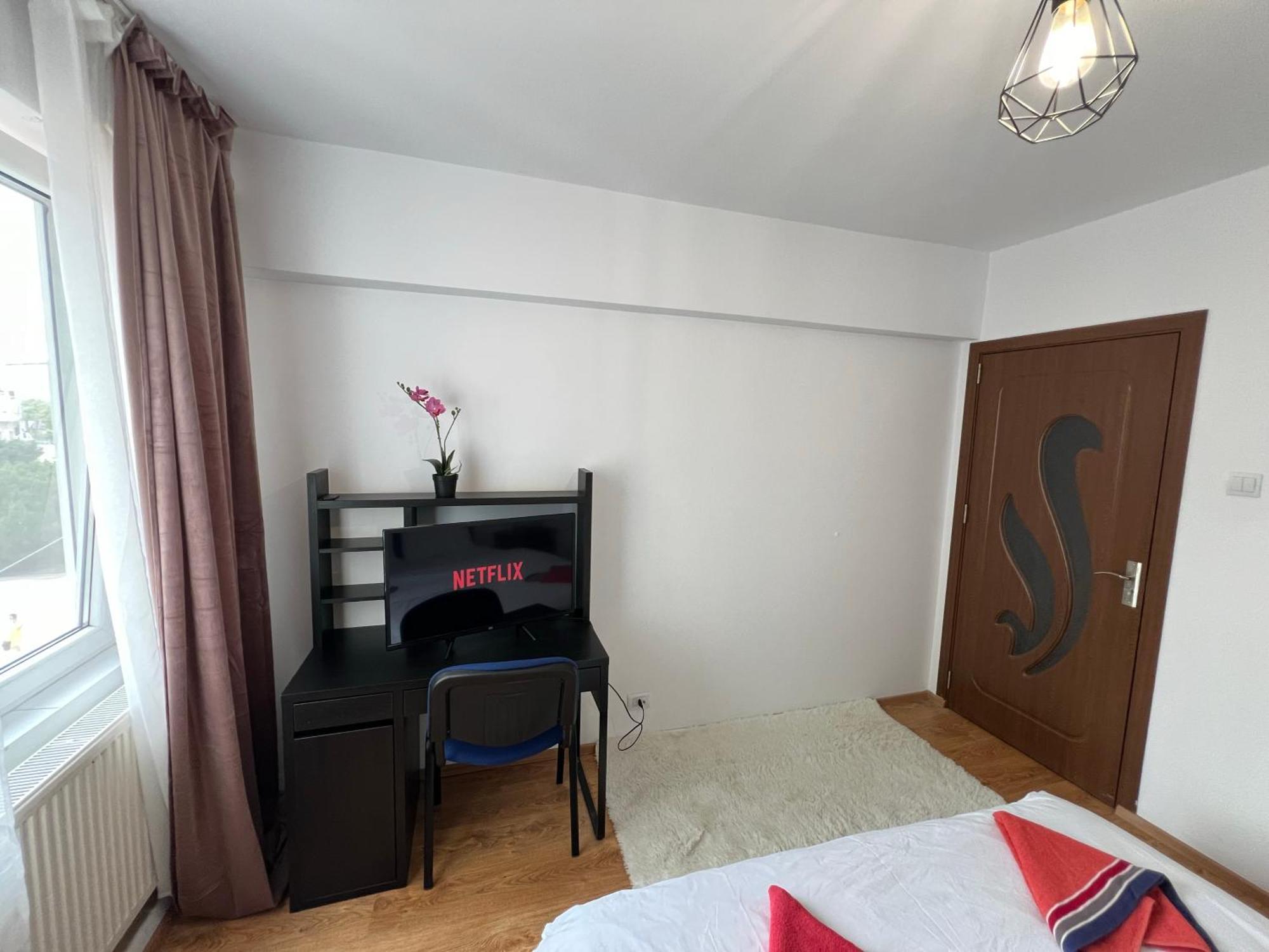 2 Rooms Apartment City Center Яссы Экстерьер фото